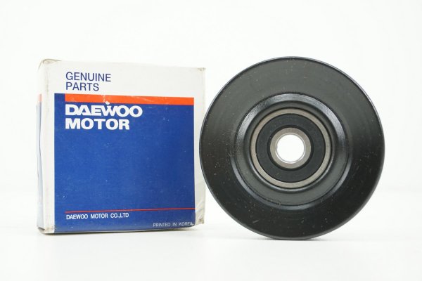 Original Daewoo Umlenkrole Führungsrolle Keilriemen 96208428 Neu