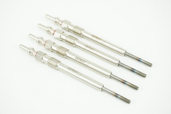 4x Denso Glow Plug for Alfa Chevrolet Citroen Fiat Opel Peugeot New

Sold are 4 glow plugs 


New 

Part Number :DG-621, DG621
Reference number(s) OE: 1214090, 1724842, 1826357, 18550-68L10, 18550-M68L10, 55210051, 55564219, 55664219, 5960 L4, BS516M090AA