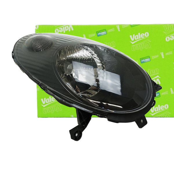 Headlight right for Nissan Micra (K12) halogen headlight Valeo