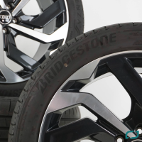 Audi E-tron GEN GEA Sommerräder Sommerreifen 21 Zoll 4KE601025A 265/45 R21 108H