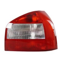 MAGNETI MARELLI Rückleuchte rechts für Audi A3 8L 714028471801