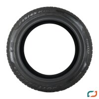 2x 245/45 R18 96V Winterreifen Pirelli Sottozero 3 DOT2x 4423 1x 6,9mm 1x 6,1mm